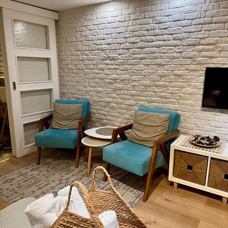 Cozy Haven Apartment Belgrade Exterior photo