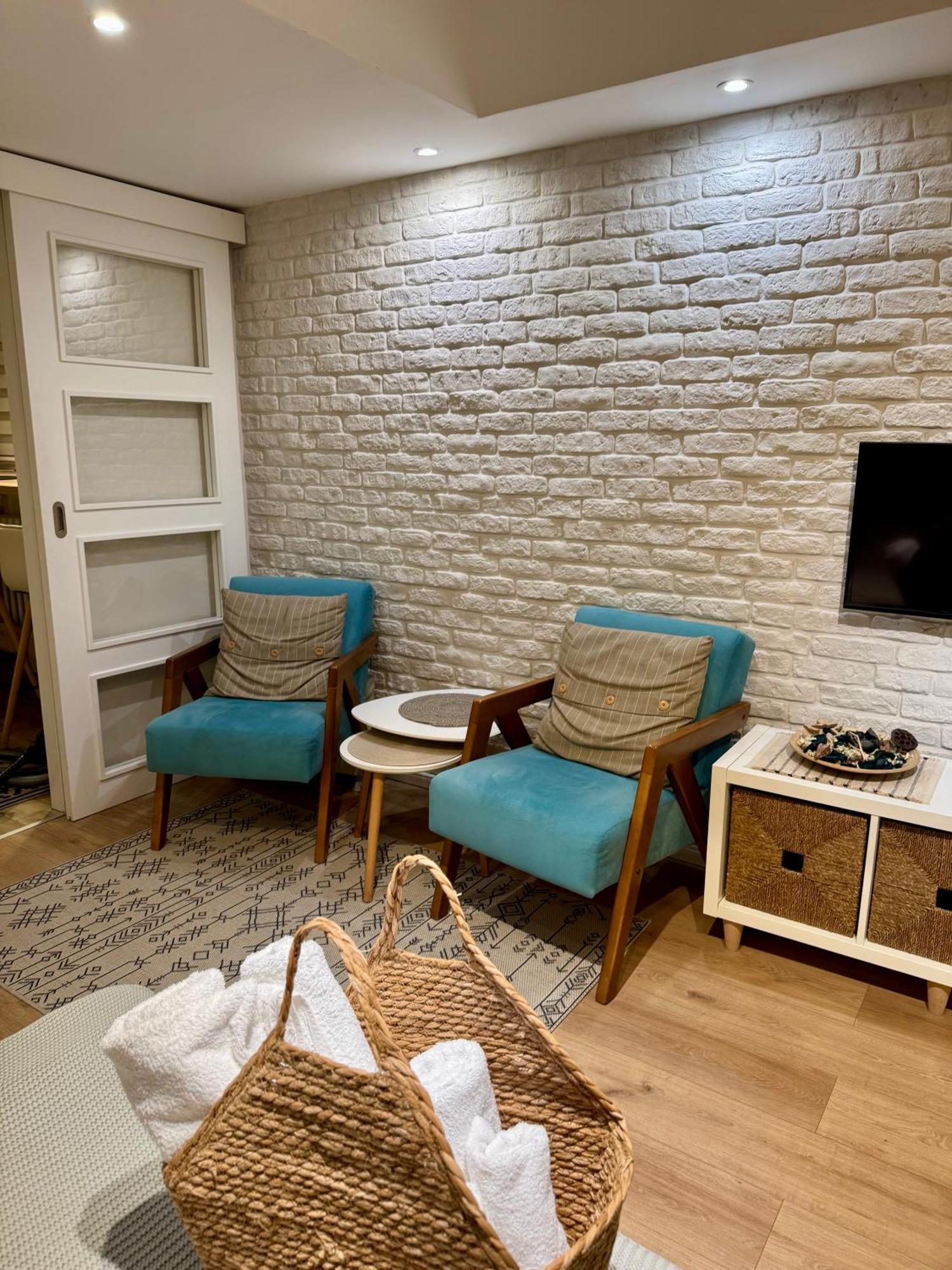 Cozy Haven Apartment Belgrade Exterior photo
