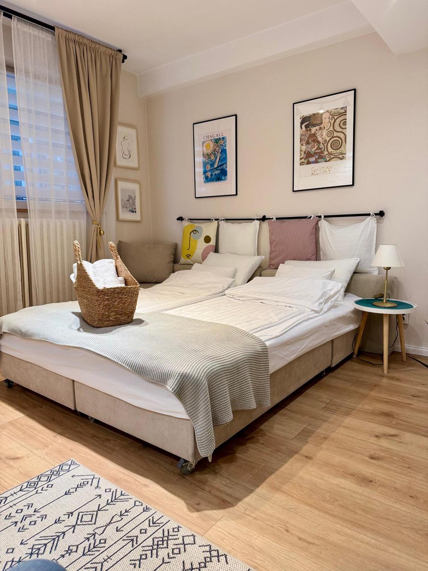 Cozy Haven Apartment Belgrade Exterior photo